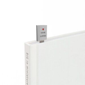 Metalmorphose 3D I LOVE BOOK BOOKMARK